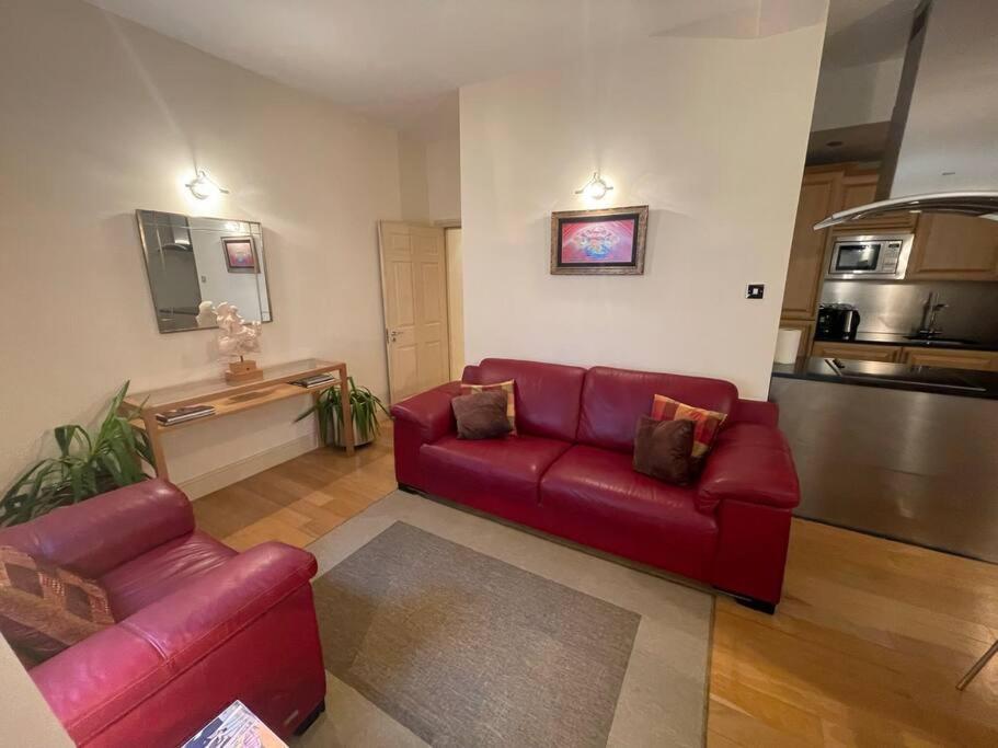 Luxurious Serviced Apt Next To The City Of London And Tower Bridge Apartment Exterior photo