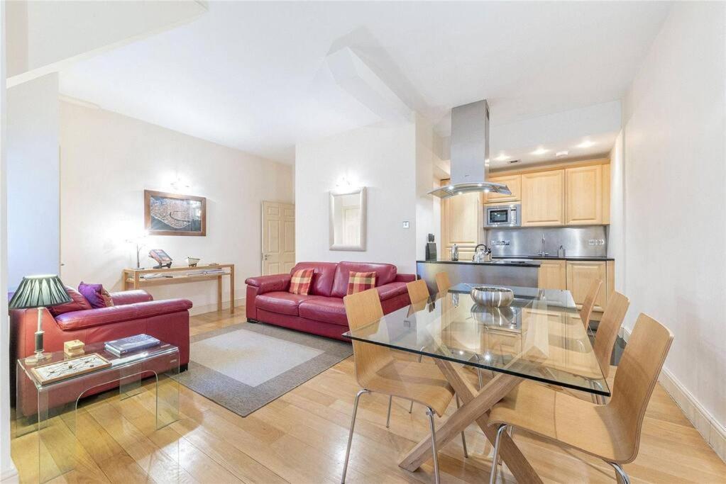 Luxurious Serviced Apt Next To The City Of London And Tower Bridge Apartment Exterior photo